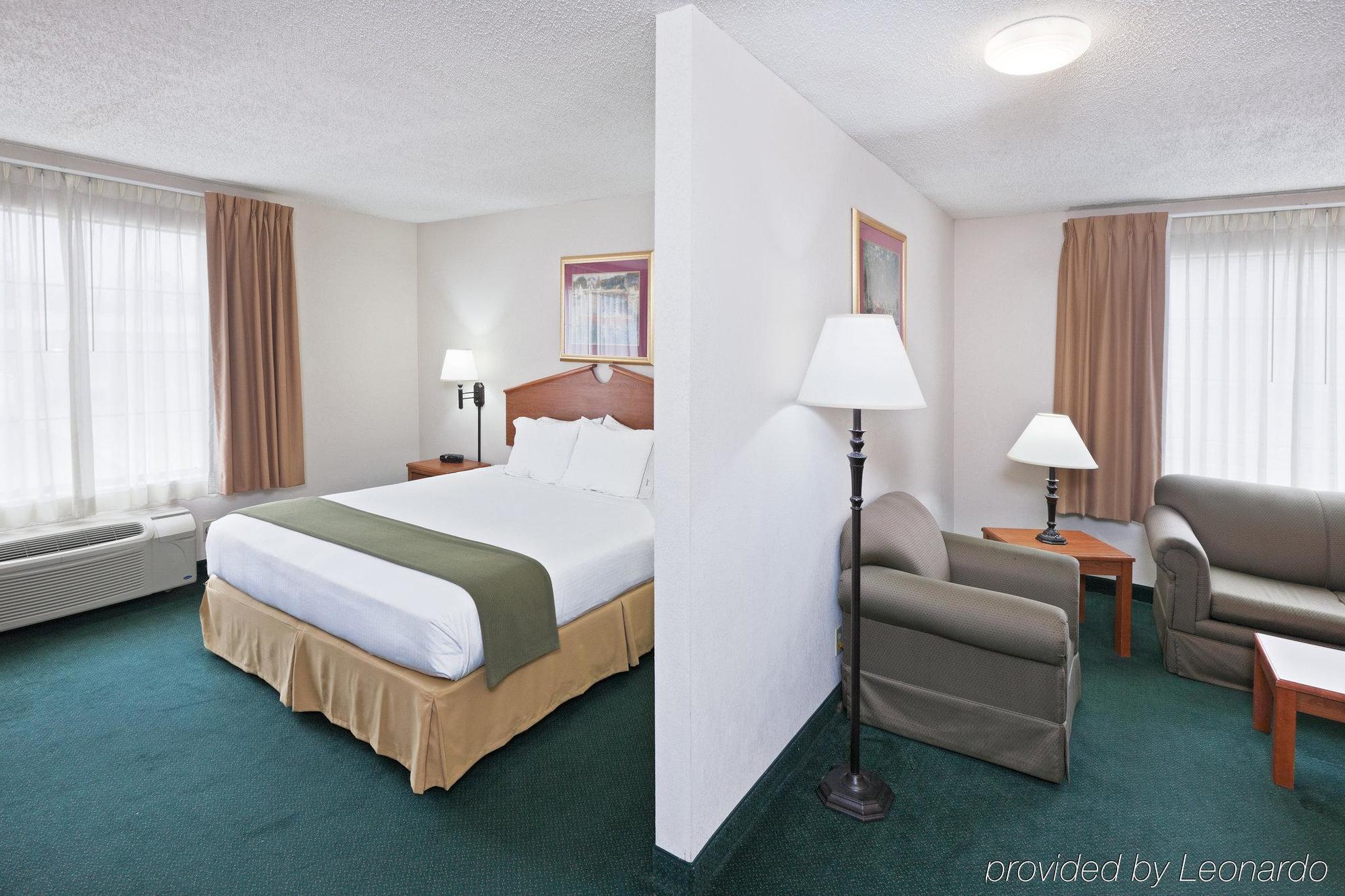 Holiday Inn Express Hotel & Suites Vinita By Ihg Zimmer foto